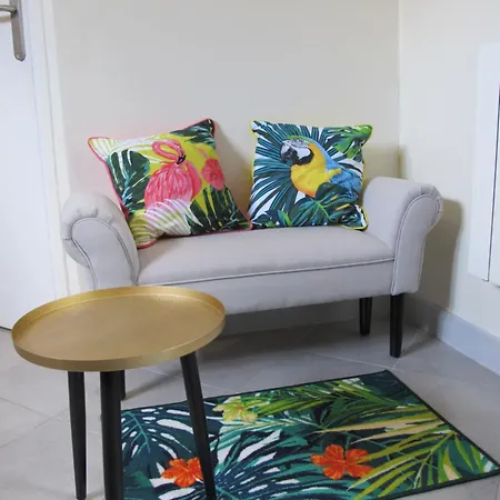 Homestay Avec Cour Exterieure Aux Portes De Paris
